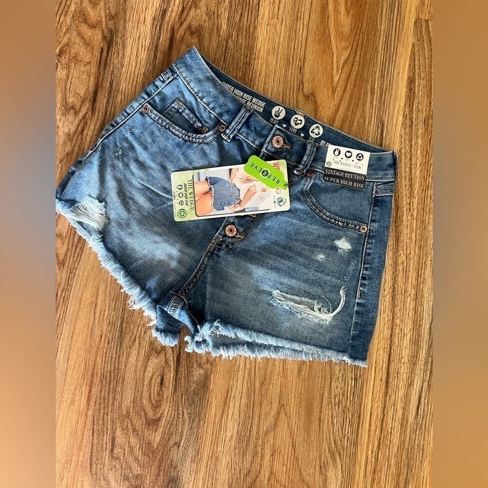 Rewash Denim Shorts Super Highrise Size 3/26 New with Tags